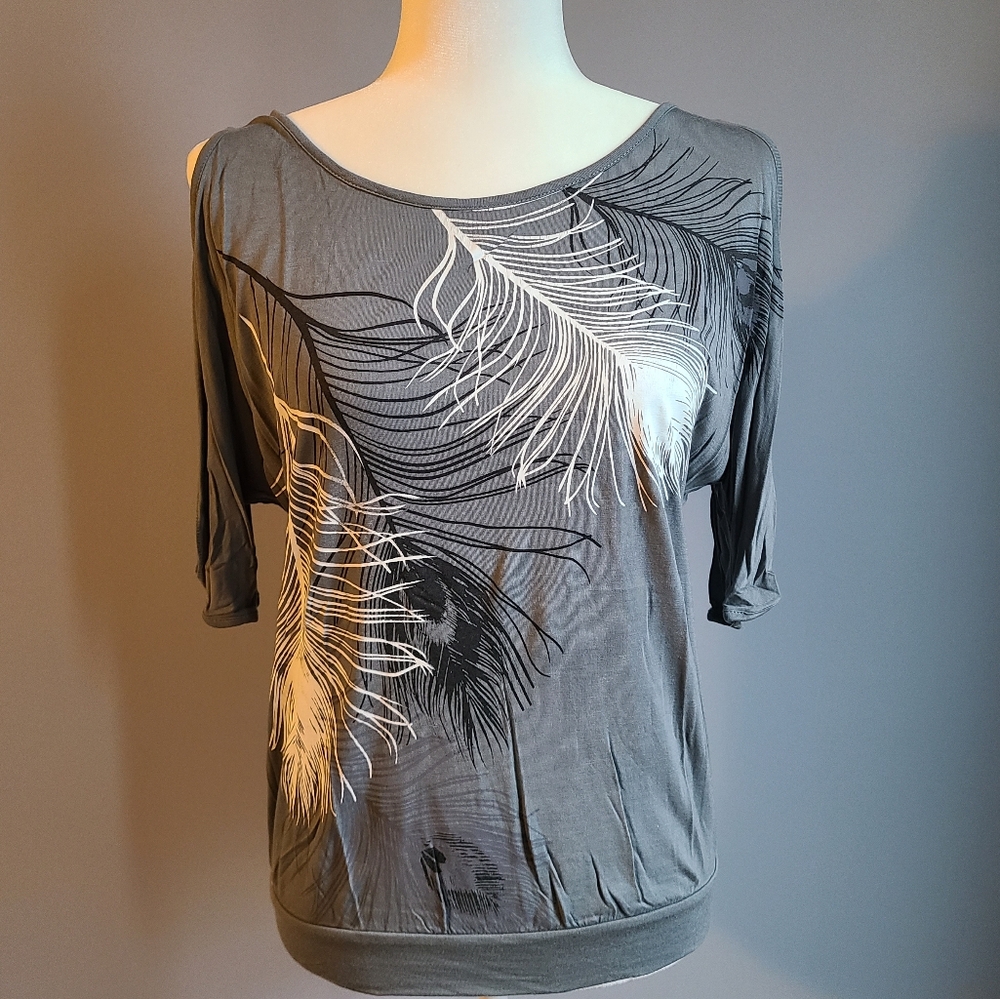 Lascana cold shoulder tee XS NWOT